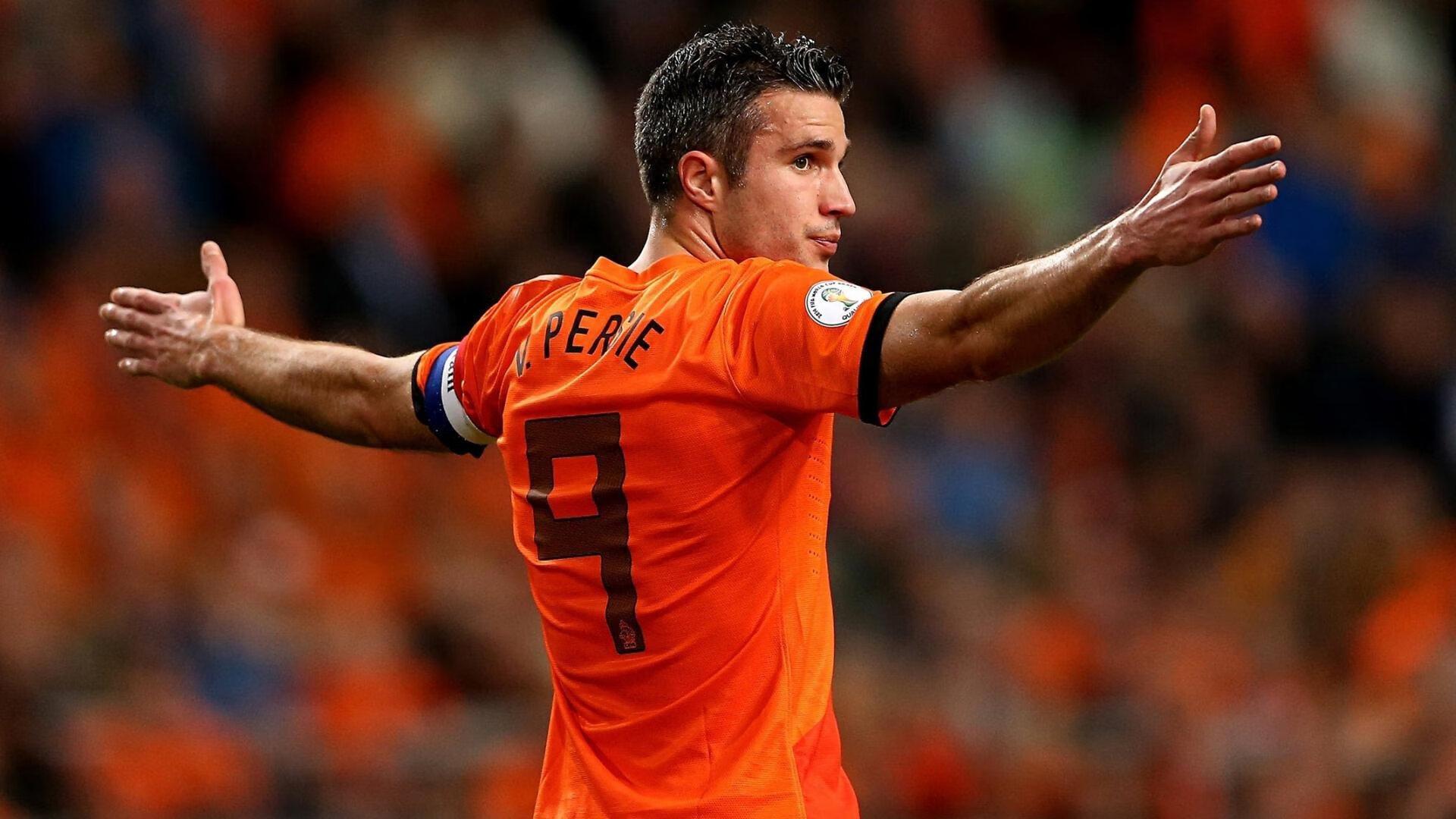 突发！国足U23亚洲杯名单再生变数，海港锋线悍将意外落选，教练组战术调整引猜测